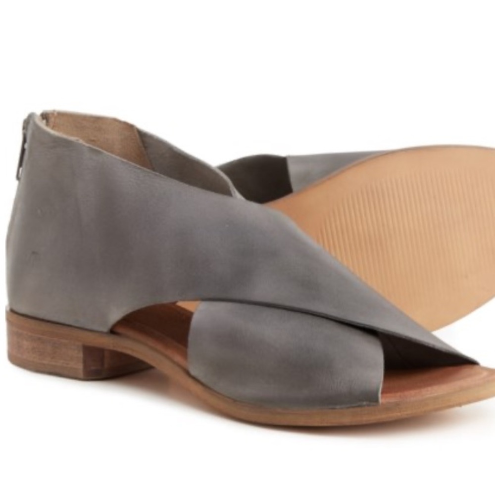 ROAN by ROAN Betty Leather Sandals